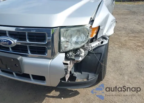 2010 Ford Escape Xlt из США, поврежденный, VIN 1FMCU0D76AKD32616